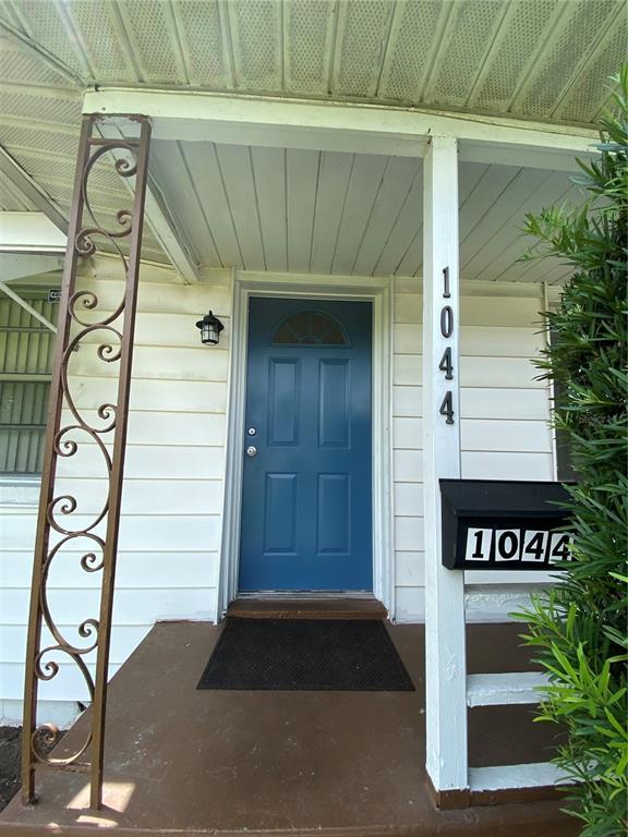 Building Photo - 1044 N Bumby Ave