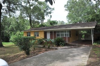 Building Photo - 1410 NW 7th Rd