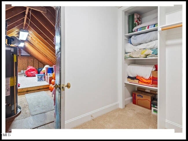 Building Photo - 1202 Rocky Point Ln