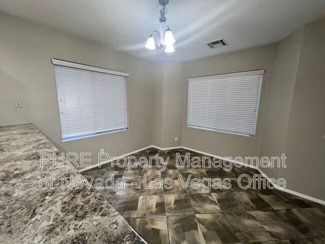 Building Photo - 7204 Glen Shire Ct