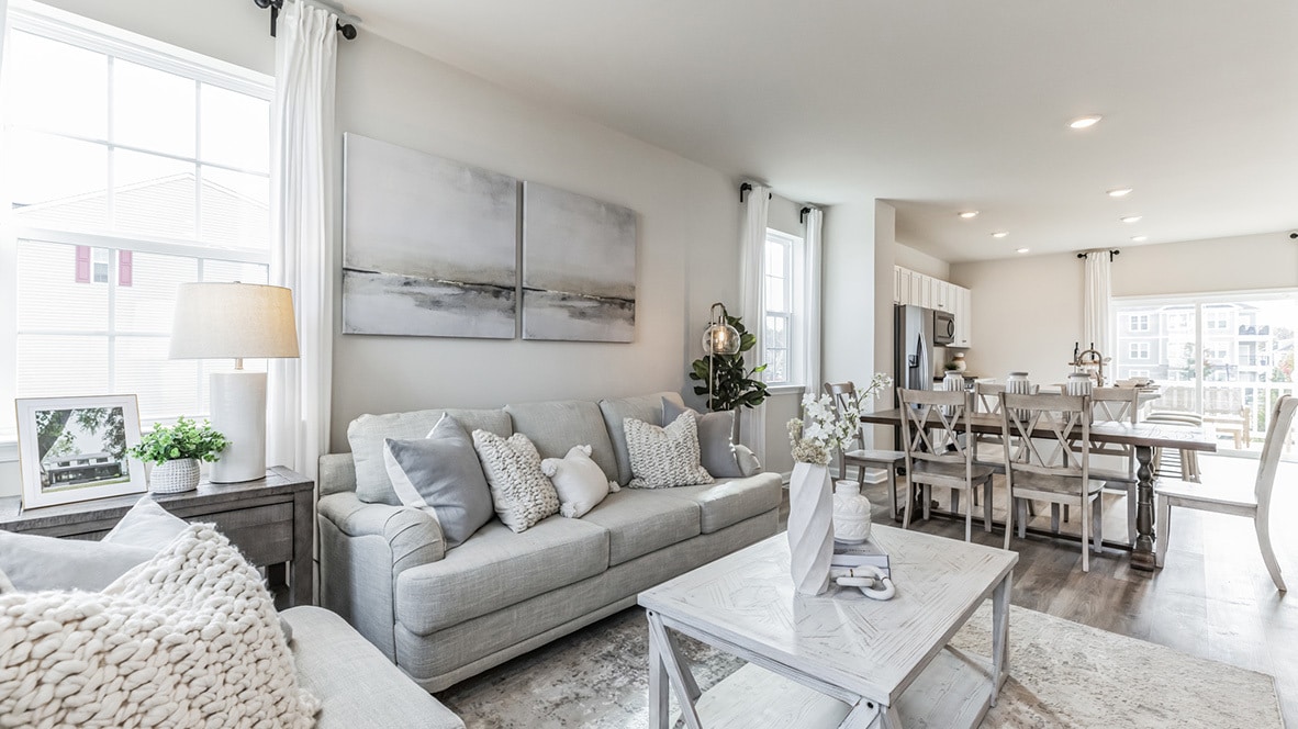 Building Photo - 228 Macoun Way