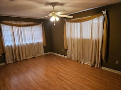 Building Photo - 1942 Mediamolle Dr