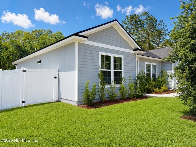 Building Photo - 7160 Palm Reserve Ln