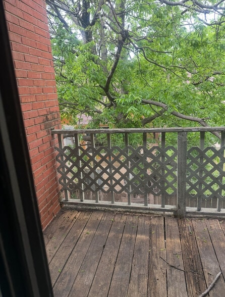 Building Photo - 9504 Kempler Dr