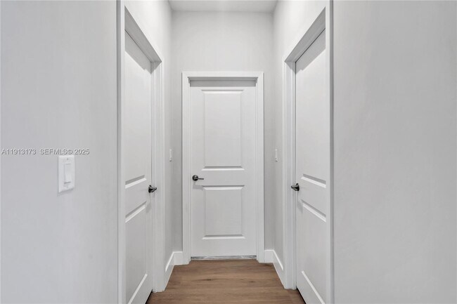 Building Photo - 4276 SW 173rd Ave