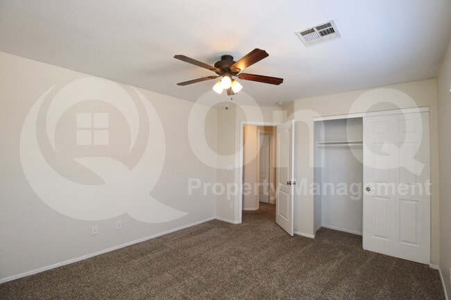 Building Photo - 8078 W Mary Jane Ln