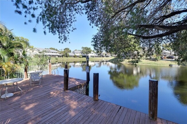 Building Photo - 2149 Discovery Cir W