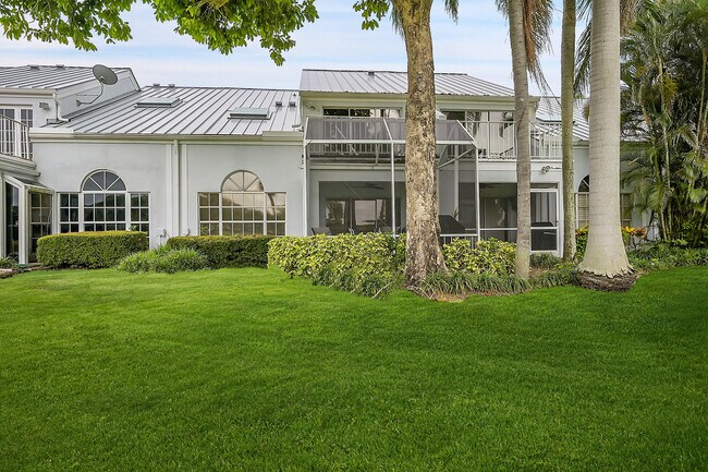 Building Photo - 17094 Boca Club Blvd