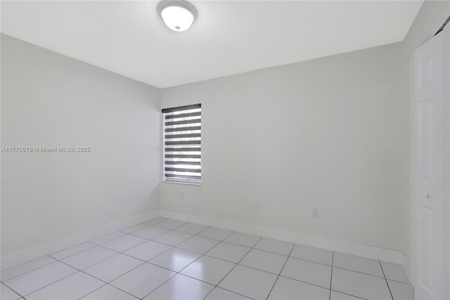 Building Photo - 15638 SW 91st Ln