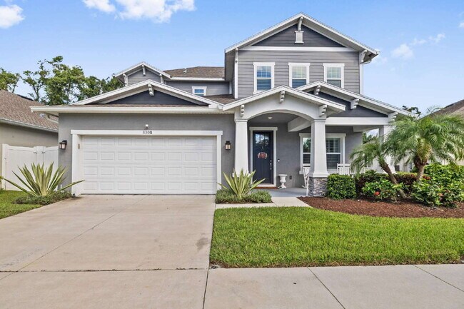Primary Photo - "Devonshire Model 5-Bedroom Retreat with 3...