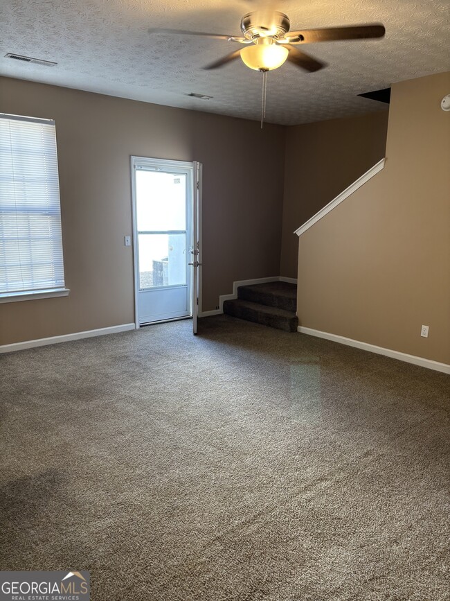 Building Photo - 6111 Camden Forrest Dr