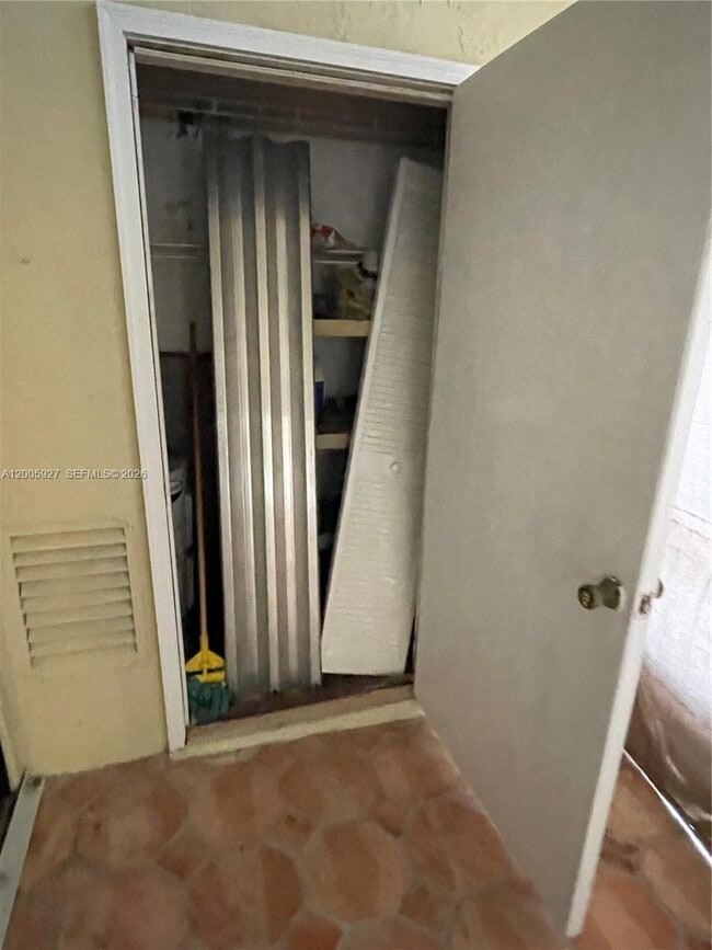 Building Photo - 1100 Constitution Dr