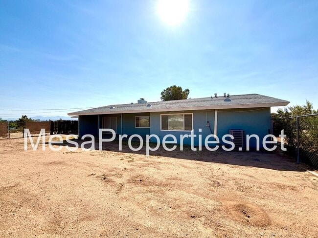 Building Photo - 15090 Acoma Rd