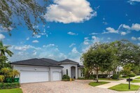 Building Photo - 4023 W Lake Estates Dr