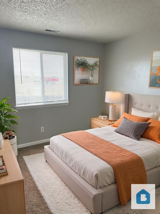 Building Photo - 1785 Zebulon Dr