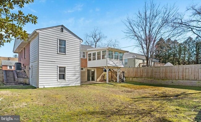 Building Photo - 1015 Marleigh Cir