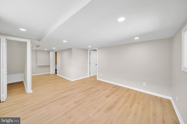 Building Photo - 6018 2nd St NW
