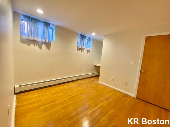 Building Photo - 437 Shawmut Ave