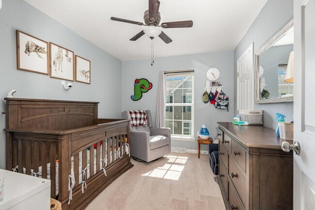 Building Photo - 3034 Meridian Cmns