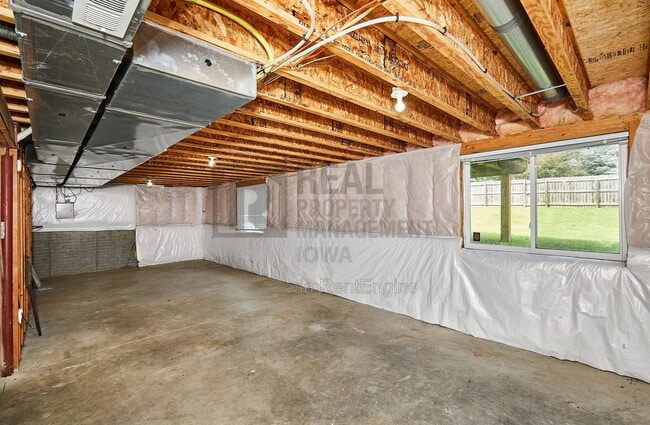 Building Photo - 3504 163rd St
