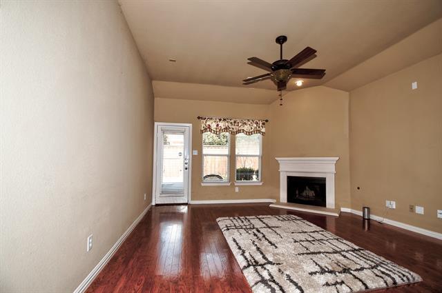 Building Photo - 10232 Benwick Dr