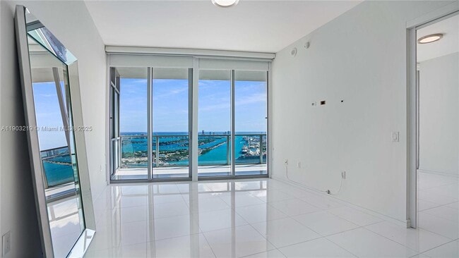 Building Photo - 1100 Biscayne Blvd