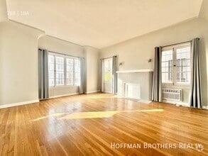 Building Photo - 400 N Genesee Ave