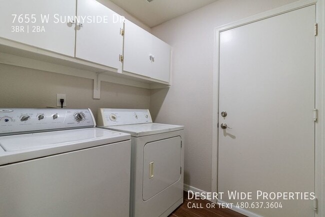 Building Photo - 7655 W Sunnyside Dr