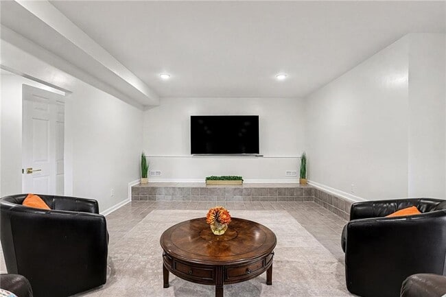 Building Photo - 241 Nacoochee Dr