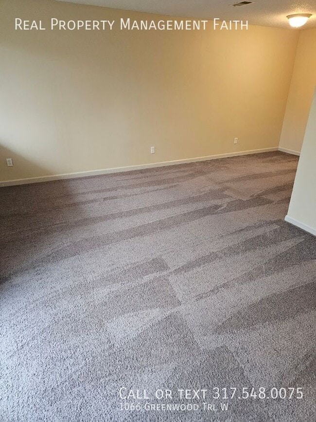 Building Photo - 1066 Greenwood Trail W Dr