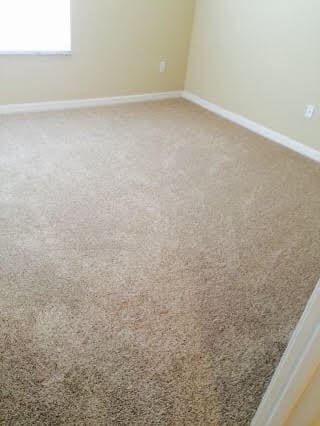 Building Photo - 4651 SW 48th Dr