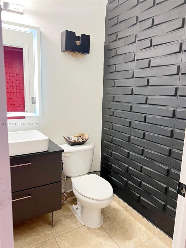 Building Photo - 20124 SW 129th Pl