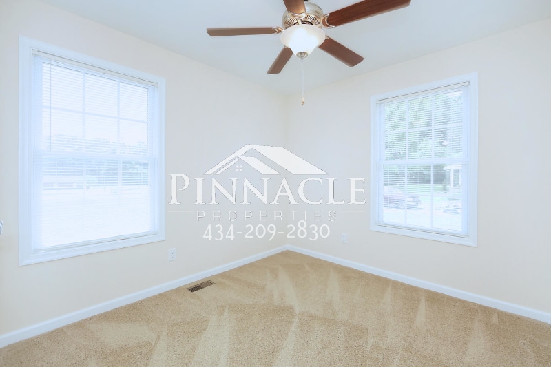 Building Photo - 124 Tomahawk Industrial Park