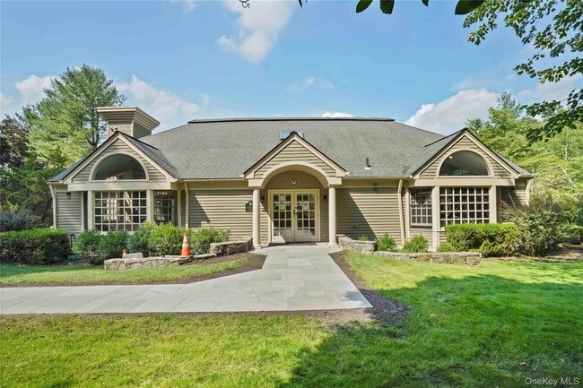 Building Photo - 208 Boulder Ridge Rd