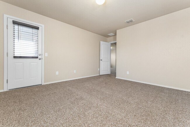 Building Photo - 8323 Prickly Oak