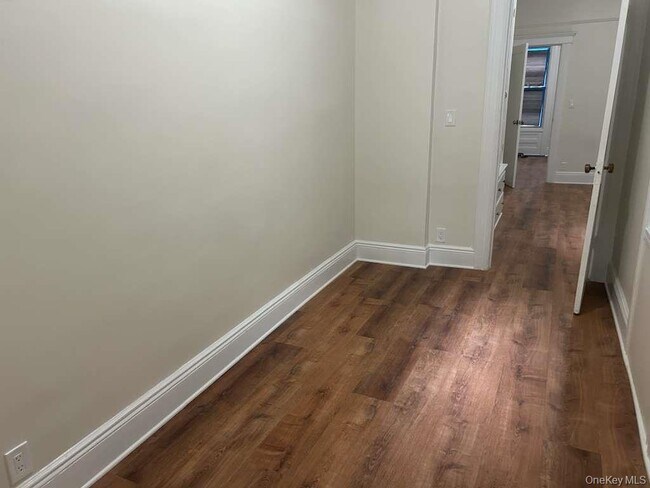 Building Photo - 88-23 85th St