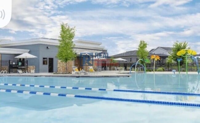 Building Photo - 5525 Wisteria Ave