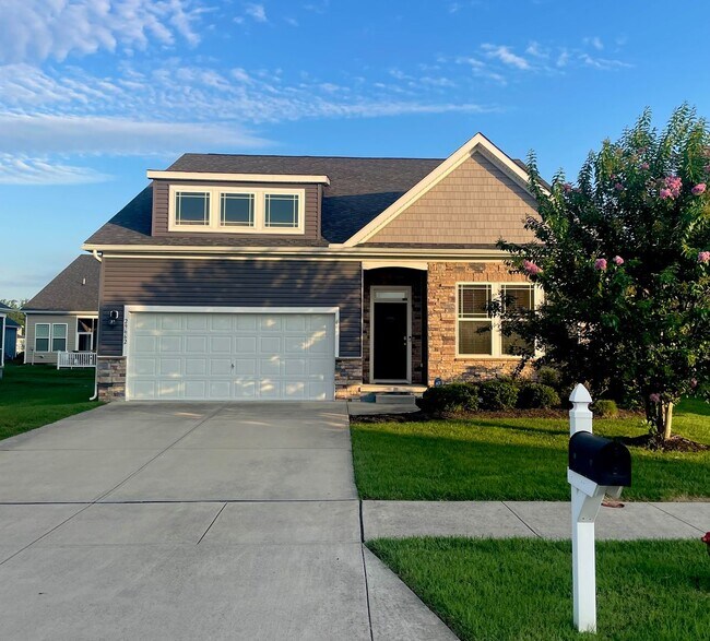 Building Photo - 29662 Riverstone Dr