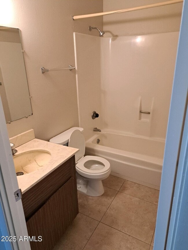 Building Photo - 4707 S Stanley Pl