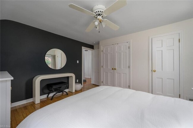 Building Photo - Spacious Colonial For Rent in Lyndhurst