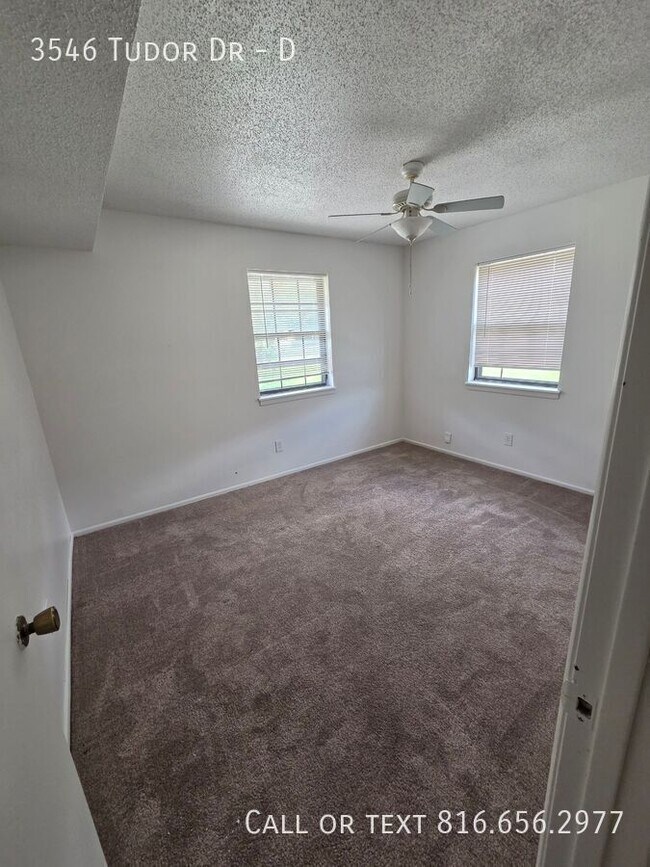 Building Photo - 3546 Tudor Dr