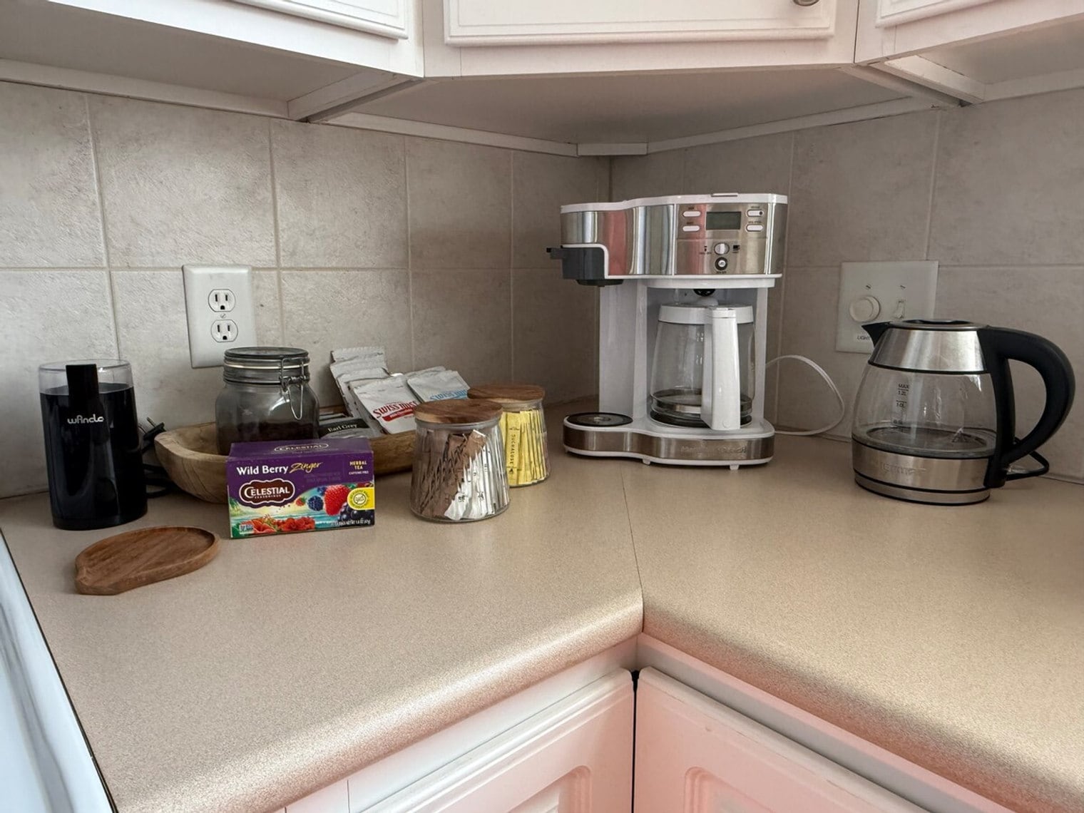 Building Photo - 270 Creatwood Trail