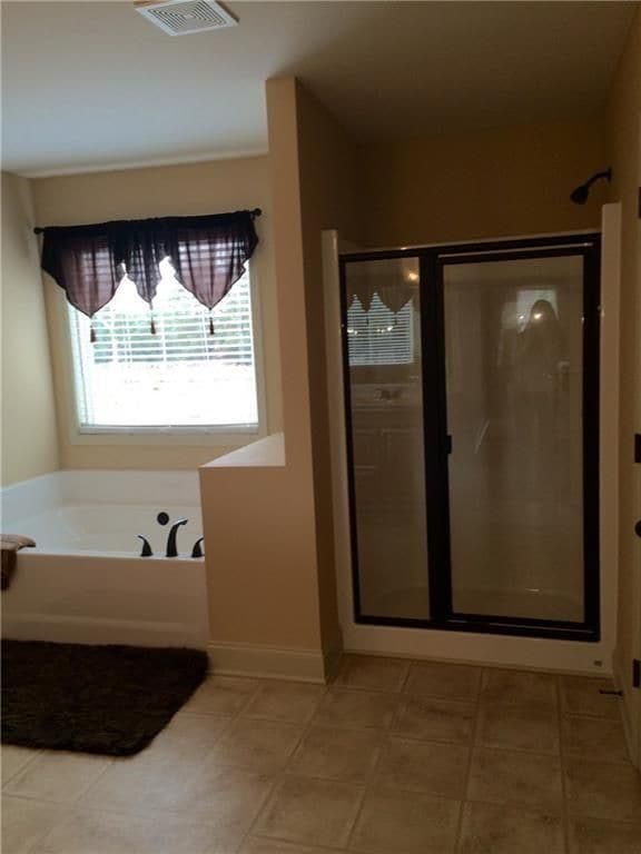 Building Photo - 718 Channel Ln