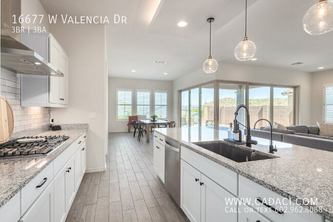 Building Photo - 16677 W Valencia Dr