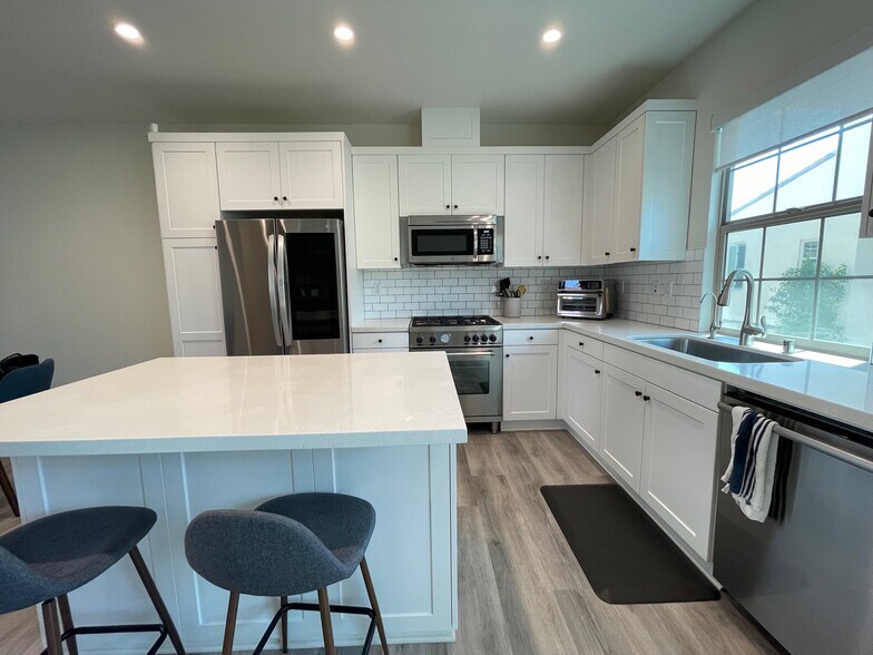 Building Photo - 152 Elkhorn