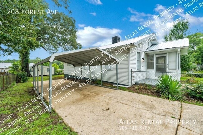 Building Photo - 208 Forest Ave