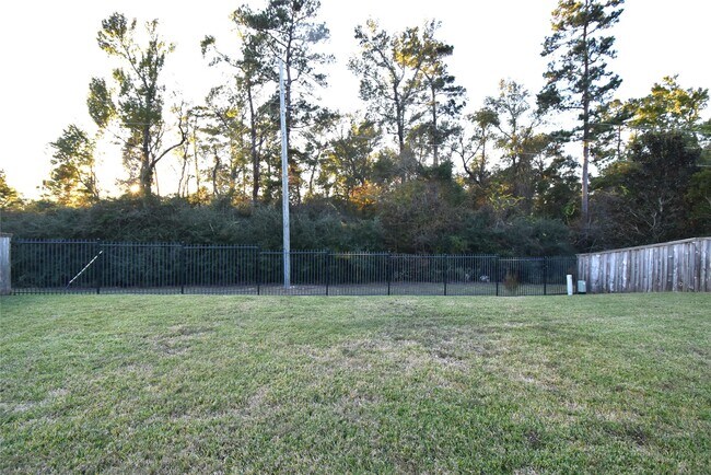 Building Photo - 51 S Greenprint Cir