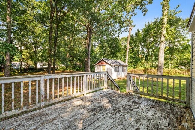 Building Photo - Adorable Home, Just Painted, Wood Flooring...