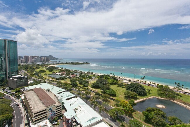 Building Photo - Waiea 2306