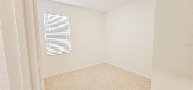 Building Photo - 2043 Firethorn Lp